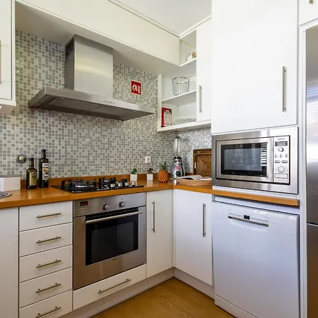 Cais - By Smarthomes Сан-Мартинью-ду-Порту