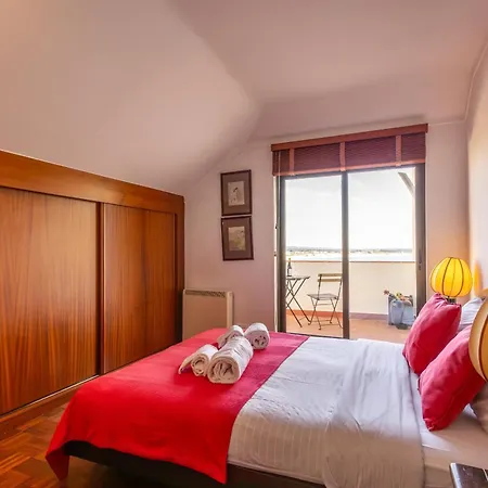 Апартаменты Cais - By Smarthomes