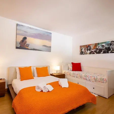 Cais - By Smarthomes * São Martinho do Porto