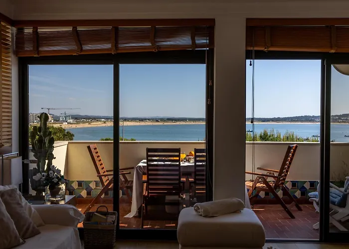 Cais - By Smarthomes Apartmán